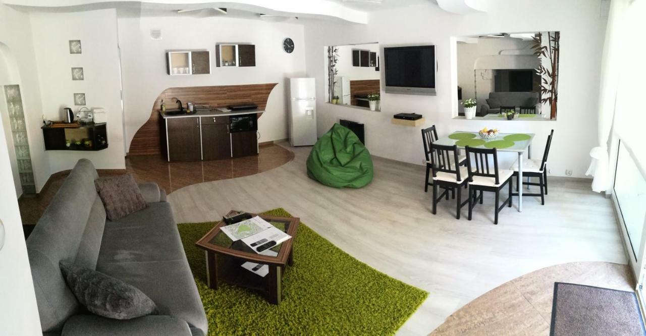 Apartament na Różance Apartamento Wrocław Exterior foto